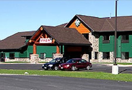 White Oak Inn And Suites Deer River ภายนอก รูปภาพ